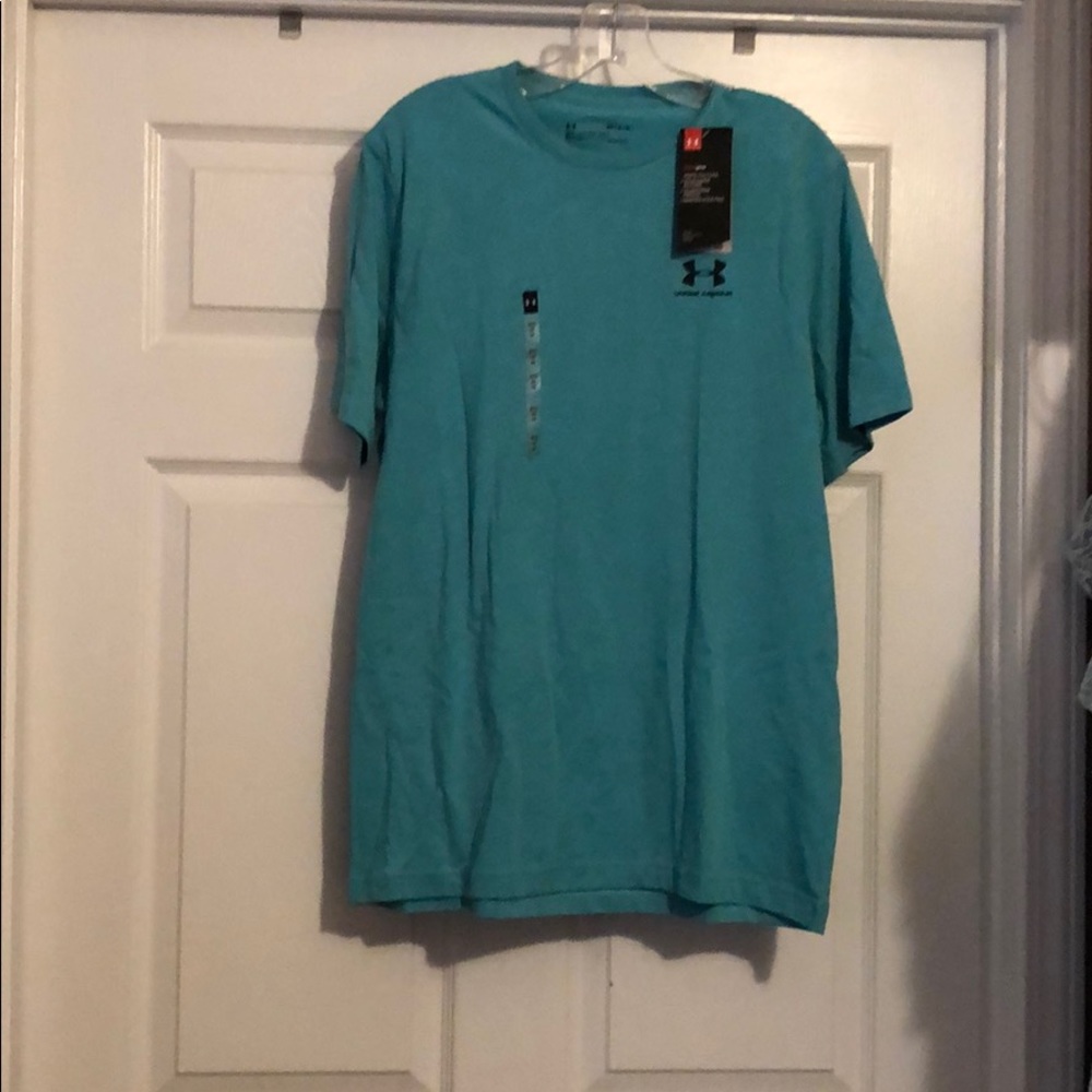 Under armor aqua men’s short sleeve shirt